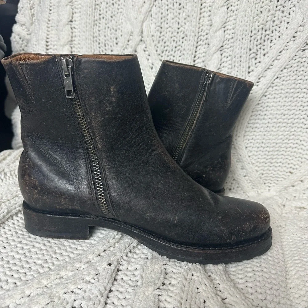 Frye Veronica Inside Zip Boot Size 7
